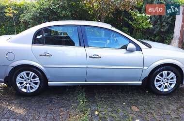 Седан Opel Vectra 2006 в 