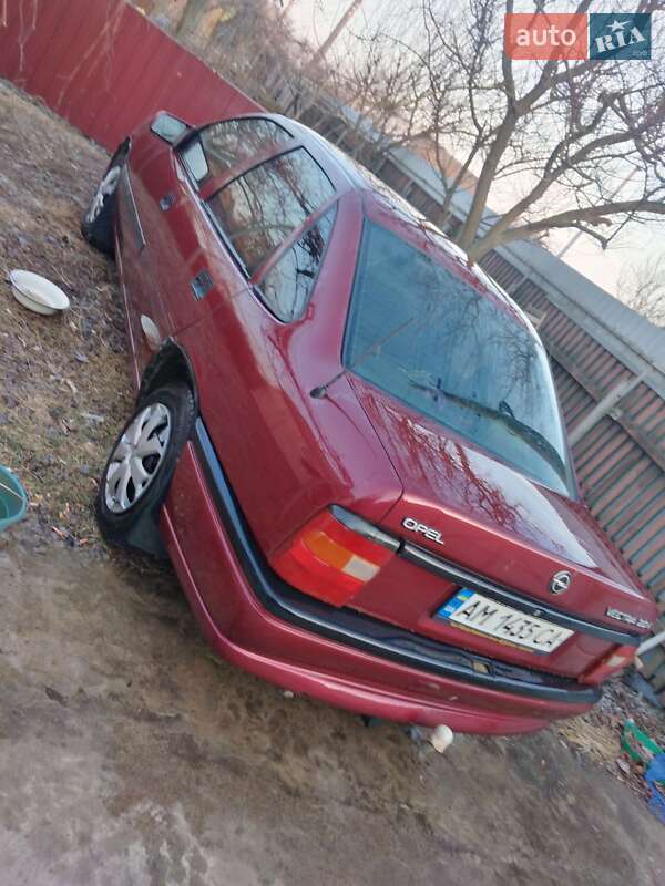 Седан Opel Vectra 1993 в Бердичеве