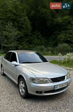 Седан Opel Vectra 1997 в Коломиї