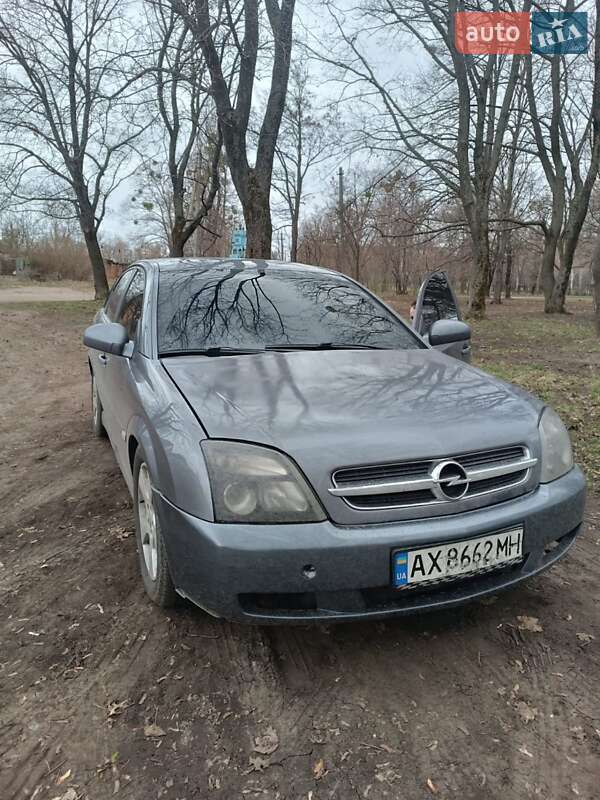 Лифтбек Opel Vectra 2002 в Чугуеве