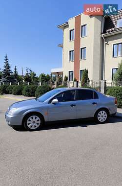 Седан Opel Vectra 2004 в Горишних Плавнях