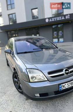 Седан Opel Vectra 2002 в Новояворовске