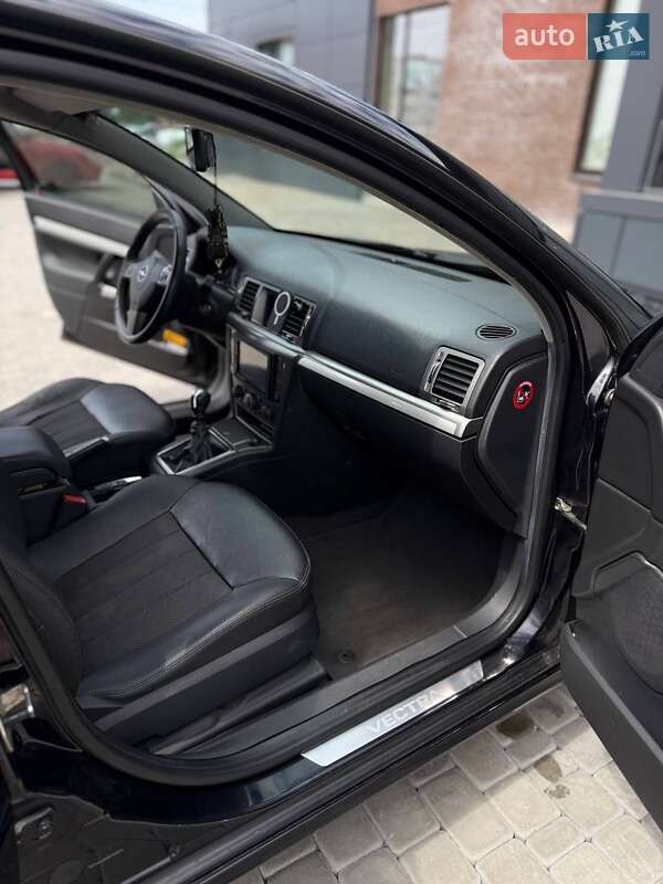 Седан Opel Vectra 2008 в Киеве
