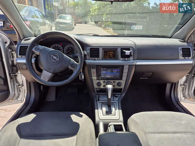Седан Opel Vectra 2007 в Одессе