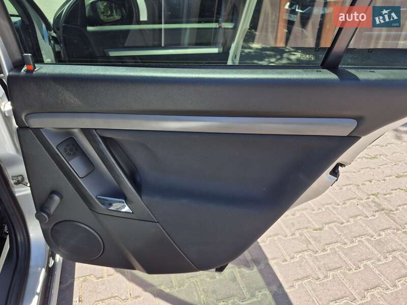 Седан Opel Vectra 2007 в Одессе