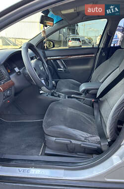 Седан Opel Vectra 2003 в 
