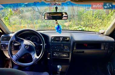 Седан Opel Vectra 1993 в 