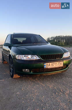 Седан Opel Vectra 1996 в Александровке