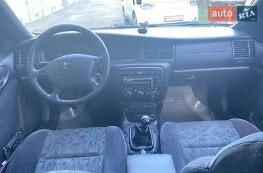 Седан Opel Vectra 1998 в  фото 7 Седан Opel Vectra 1998 в