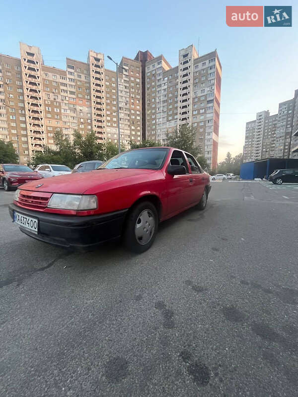 Седан Opel Vectra 1991 в Киеве фото 3 Седан Opel Vectra 1991 в Киеве