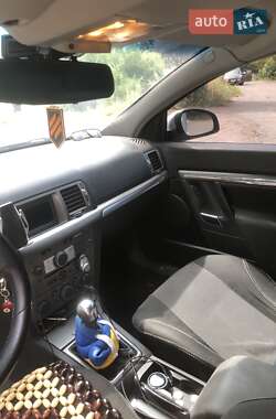 Ліфтбек Opel Vectra 2006 в Полтаві