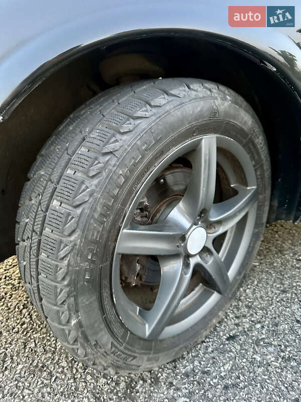 Седан Opel Vectra 1999 в Ромнах