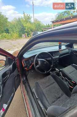 Седан Opel Vectra 1997 в Новому Розділі