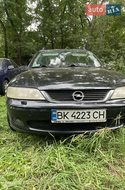 Универсал Opel Vectra 1999 в Киеве