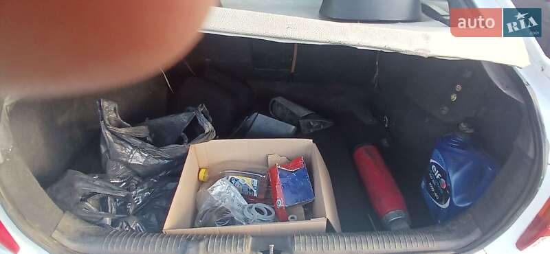 Лифтбек Opel Vectra 1992 в Житомире