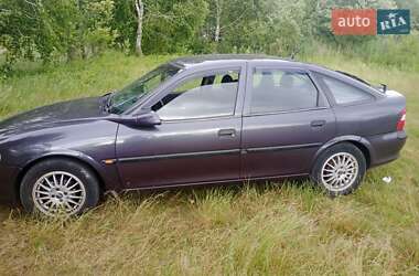 Лифтбек Opel Vectra 1997 в 