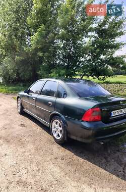 Седан Opel Vectra 2001 в 