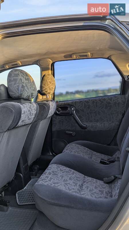 Седан Opel Vectra 1997 в Коломые