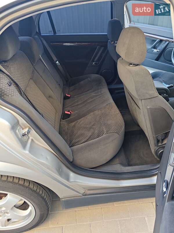 Седан Opel Vectra 2002 в Виннице