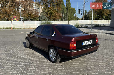 Седан Opel Vectra 1989 в 