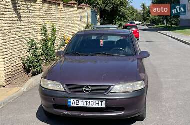Седан Opel Vectra 1996 в 