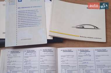 Седан Opel Vectra 2001 в 
