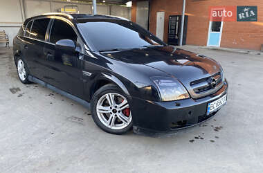 Лифтбек Opel Vectra 2003 в Ромнах