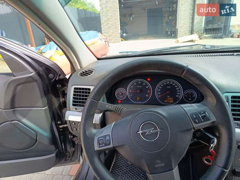Седан Opel Vectra 2007 в Первомайську фото 10 Седан Opel Vectra 2007 в Первомайську