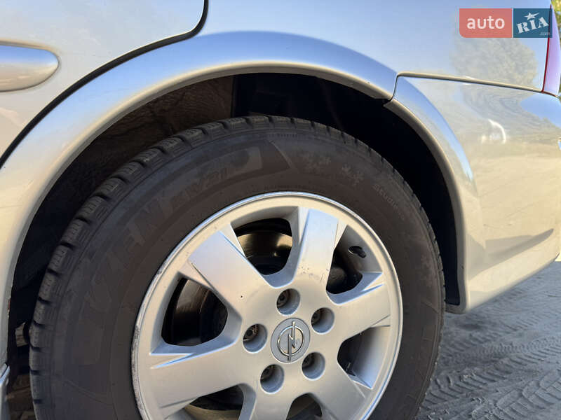 Седан Opel Vectra 2001 в Киеве фото 8 Седан Opel Vectra 2001 в Киеве