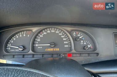 Седан Opel Vectra 2001 в 