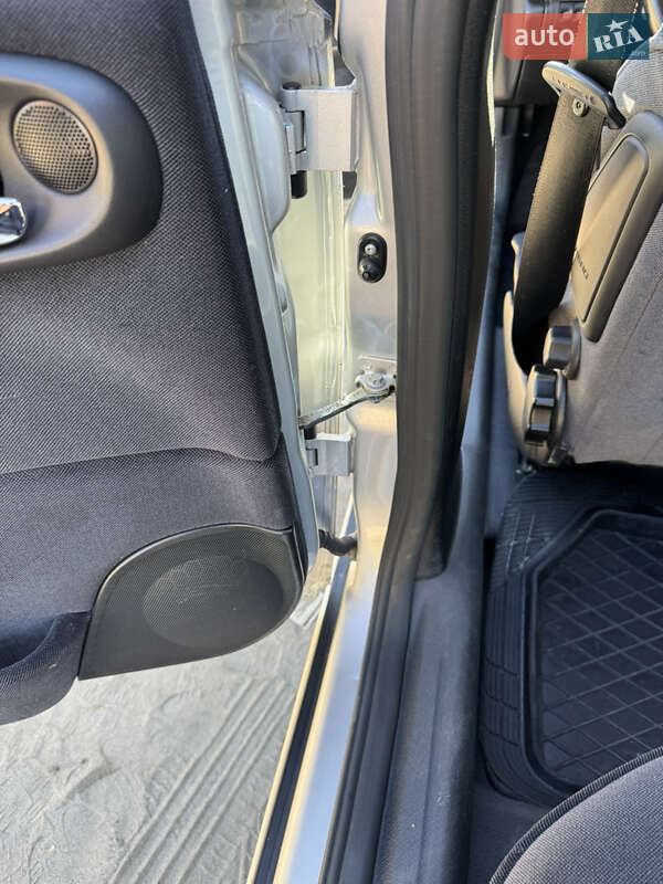 Седан Opel Vectra 2001 в Киеве фото 30 Седан Opel Vectra 2001 в Киеве