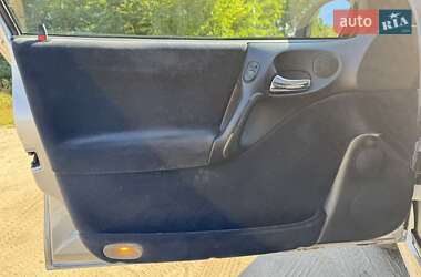 Седан Opel Vectra 2001 в 