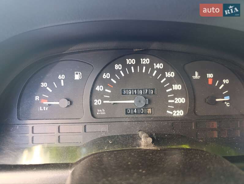 Седан Opel Vectra 1992 в Житомире