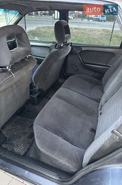 Седан Opel Vectra 1995 в 