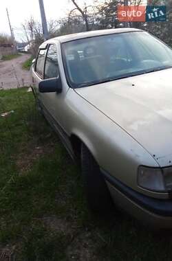 Седан Opel Vectra 1992 в Кропивницком