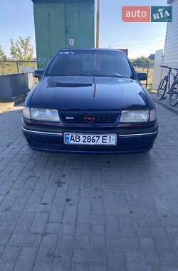 Седан Opel Vectra 1993 в Іллінцях