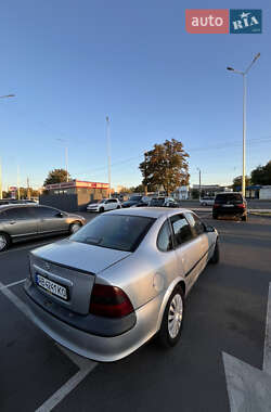 Седан Opel Vectra 1998 в 