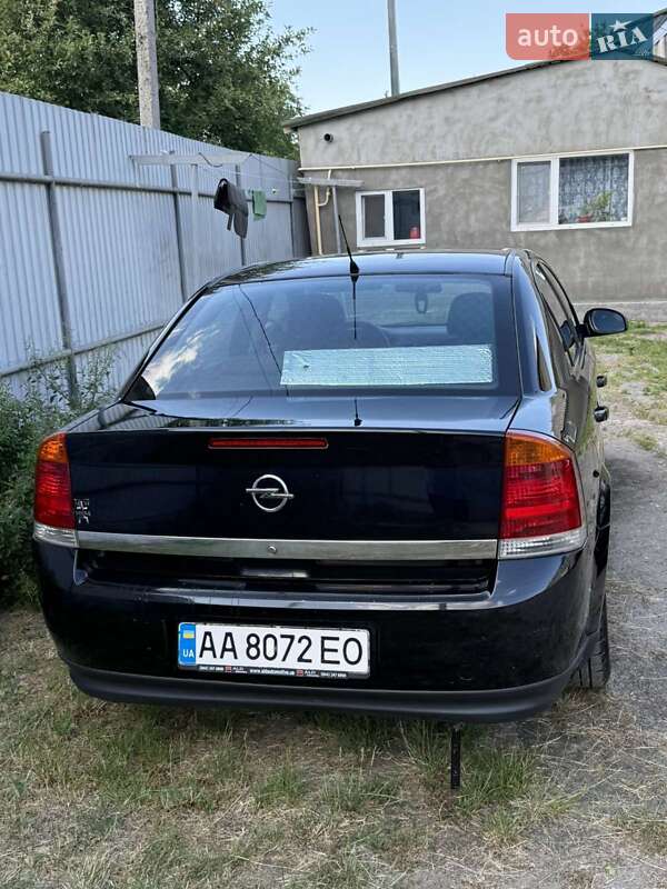 Седан Opel Vectra 2005 в Києві