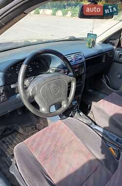 Седан Opel Vectra 1993 в 