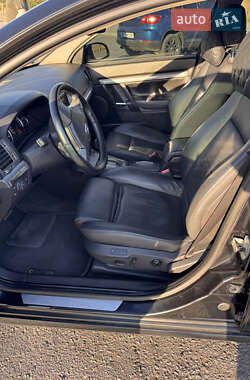 Седан Opel Vectra 2006 в 