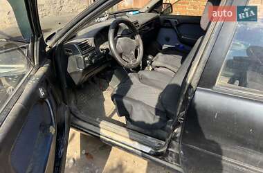 Седан Opel Vectra 1993 в 