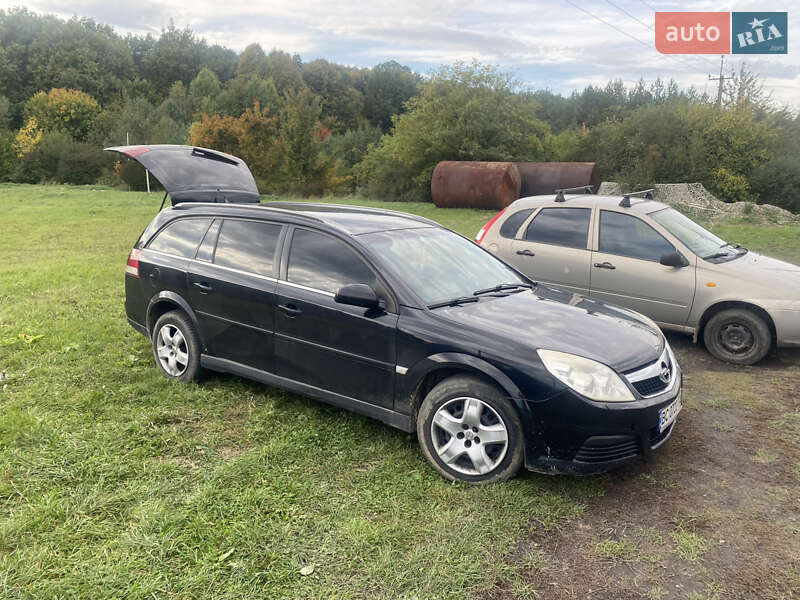 Універсал Opel Vectra 2008 в Жовкві