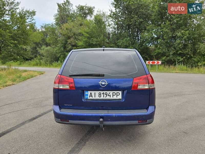 Универсал Opel Vectra 2003 в Обухове