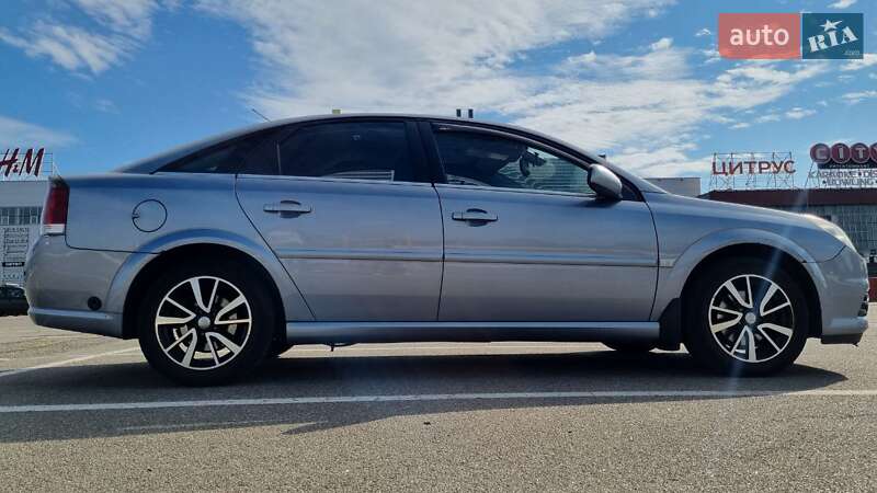 Лифтбек Opel Vectra 2008 в Киеве