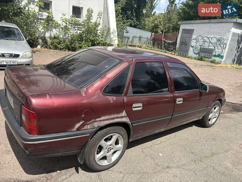 Седан Opel Vectra 1990 в Киеве