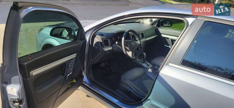 Седан Opel Vectra 2007 в Сумах