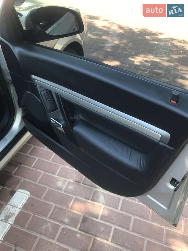 Седан Opel Vectra 2008 в Прилуках