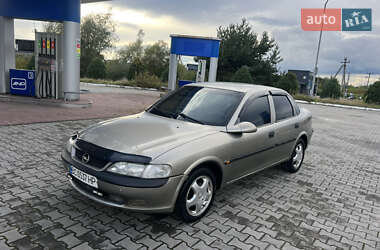 Седан Opel Vectra 1997 в Жовкві