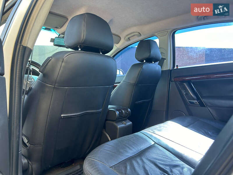 Седан Opel Vectra 2003 в Хмельницком