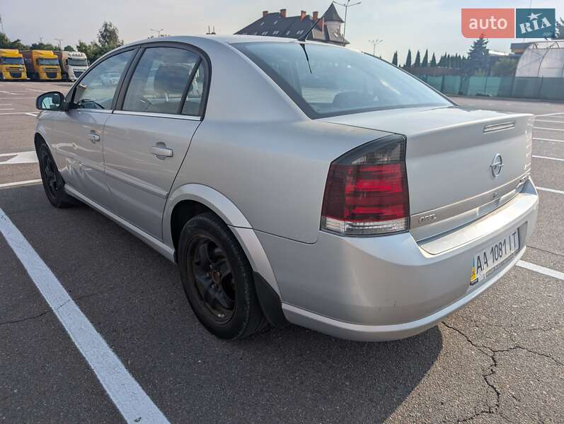 Седан Opel Vectra 2007 в Киеве